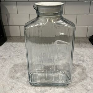 Anchor Hocking Ribbed Glass Refrigerator Bottle Water Jug Juice Jar With Lid